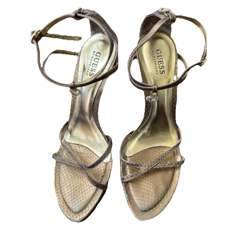 Vintage GUESS WOMEN SIZE 7.5 GOLD OPEN TOE W/HEARTS STILETTO HEELS